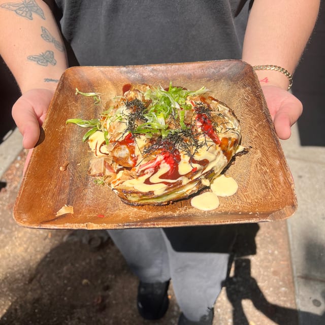 Okonomiyaki like dish!!! (Mozzarella Cabbage).